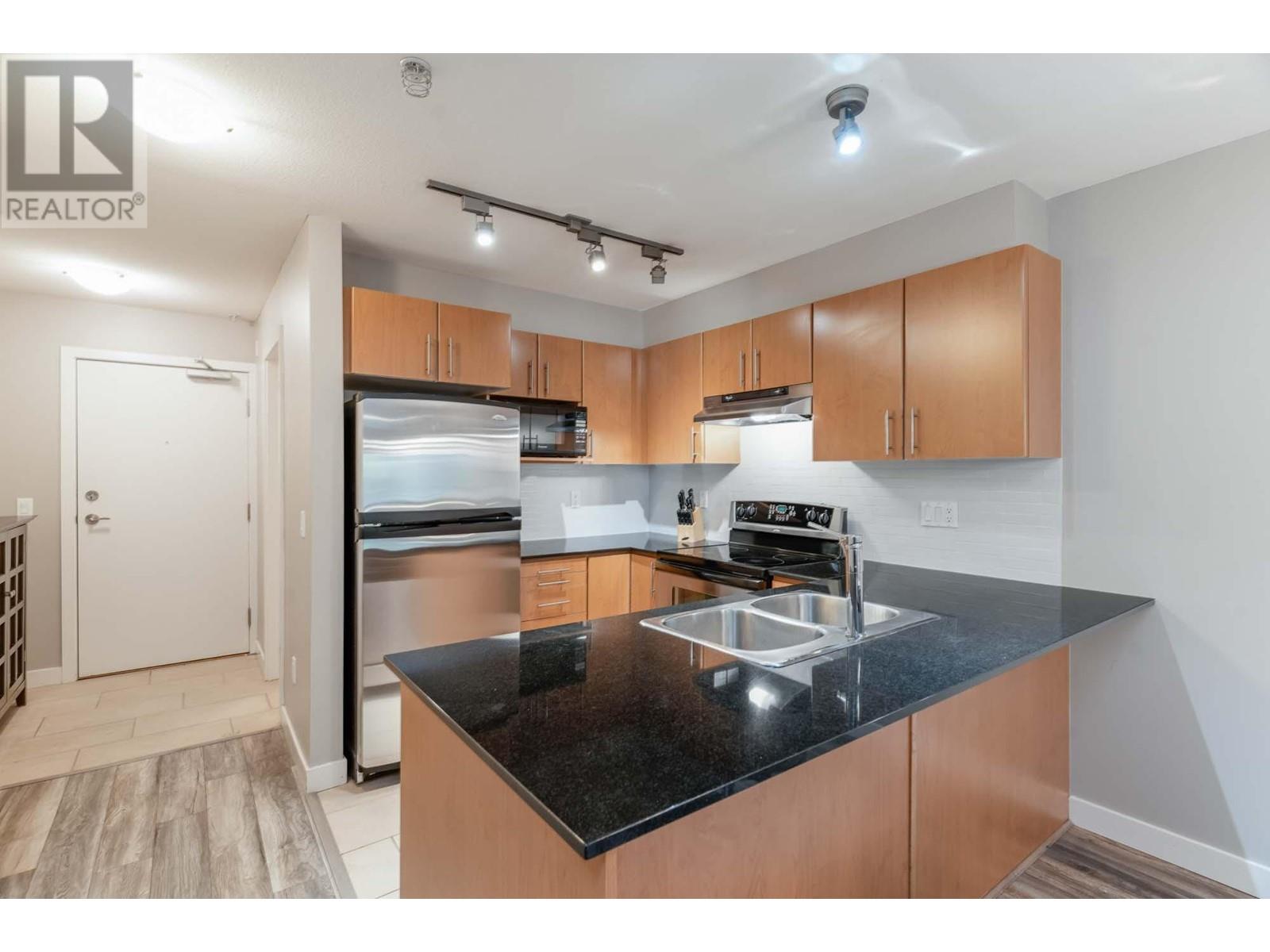 320 1633 Mackay Avenue, North Vancouver, British Columbia  V7P 0A2 - Photo 10 - R2976319