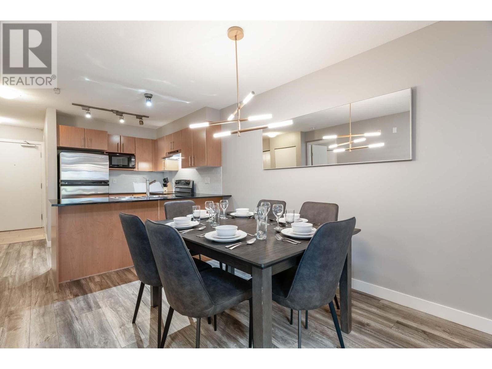 320 1633 Mackay Avenue, North Vancouver, British Columbia  V7P 0A2 - Photo 9 - R2976319