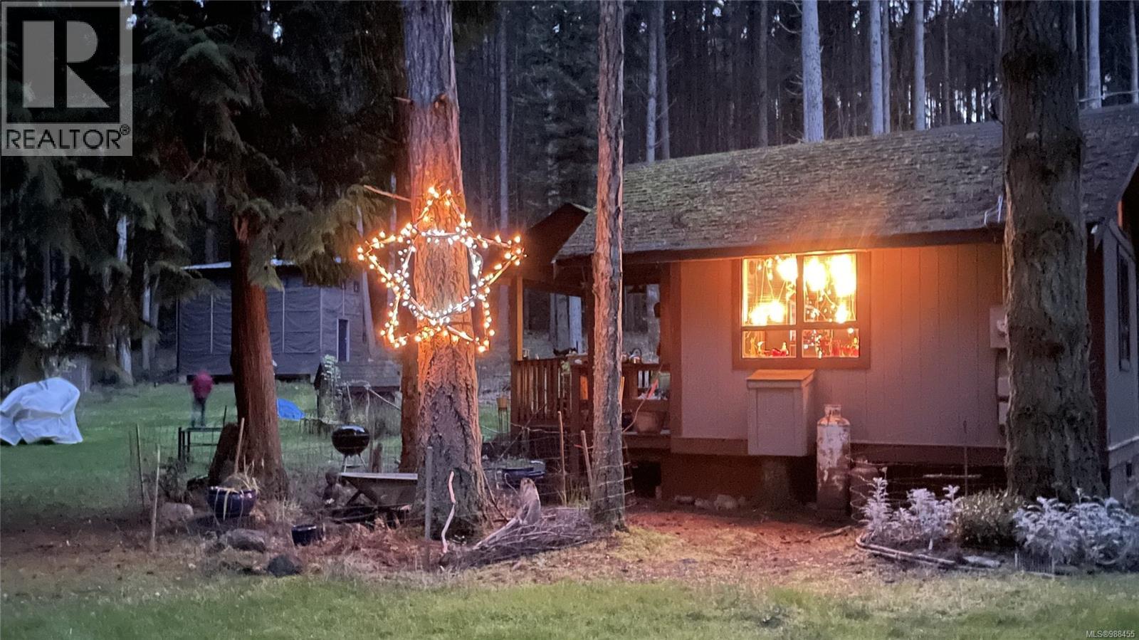 685 Weathers Way, Mudge Island, British Columbia  V0R 1X0 - Photo 7 - 988455