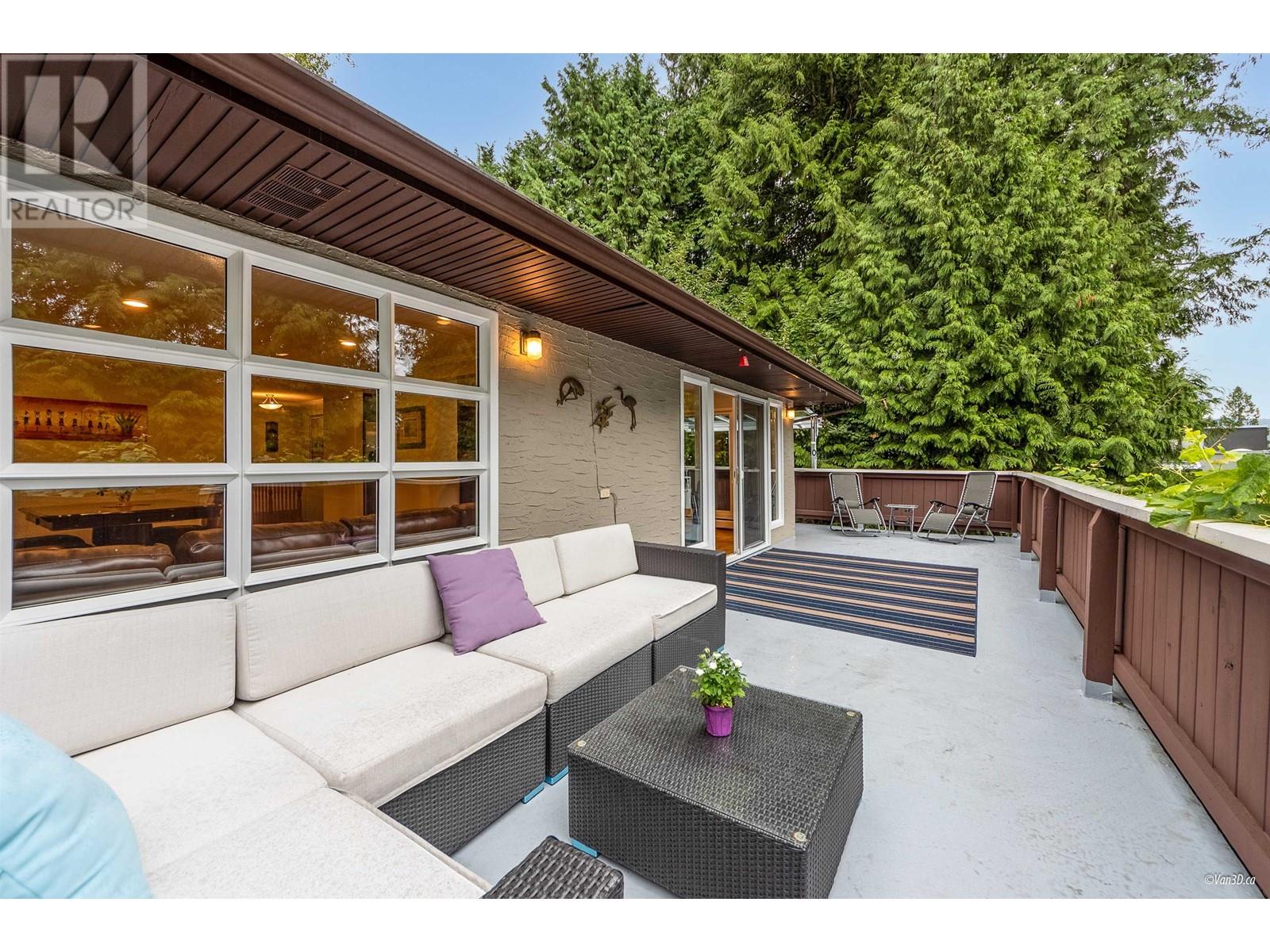 4540 Mountain Highway, North Vancouver, British Columbia  V7K 2K6 - Photo 14 - R2979519