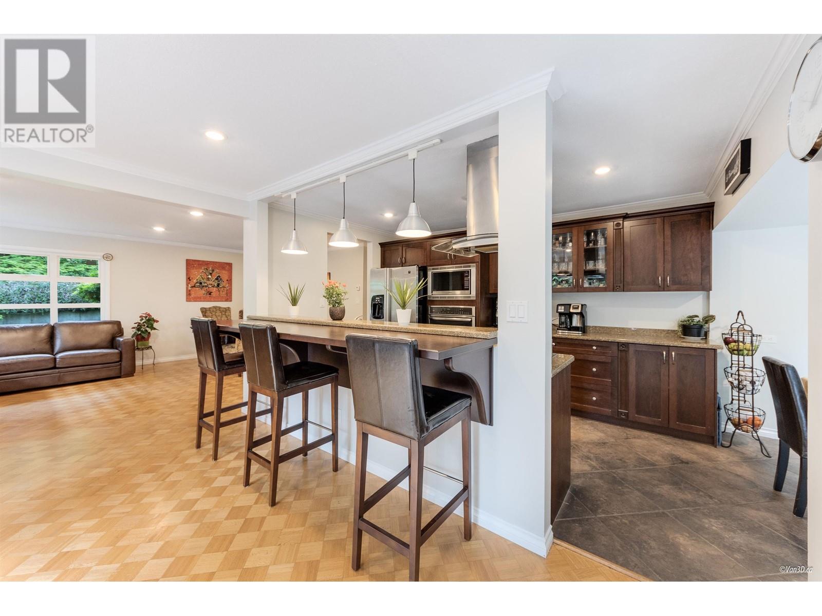 4540 Mountain Highway, North Vancouver, British Columbia  V7K 2K6 - Photo 8 - R2979519