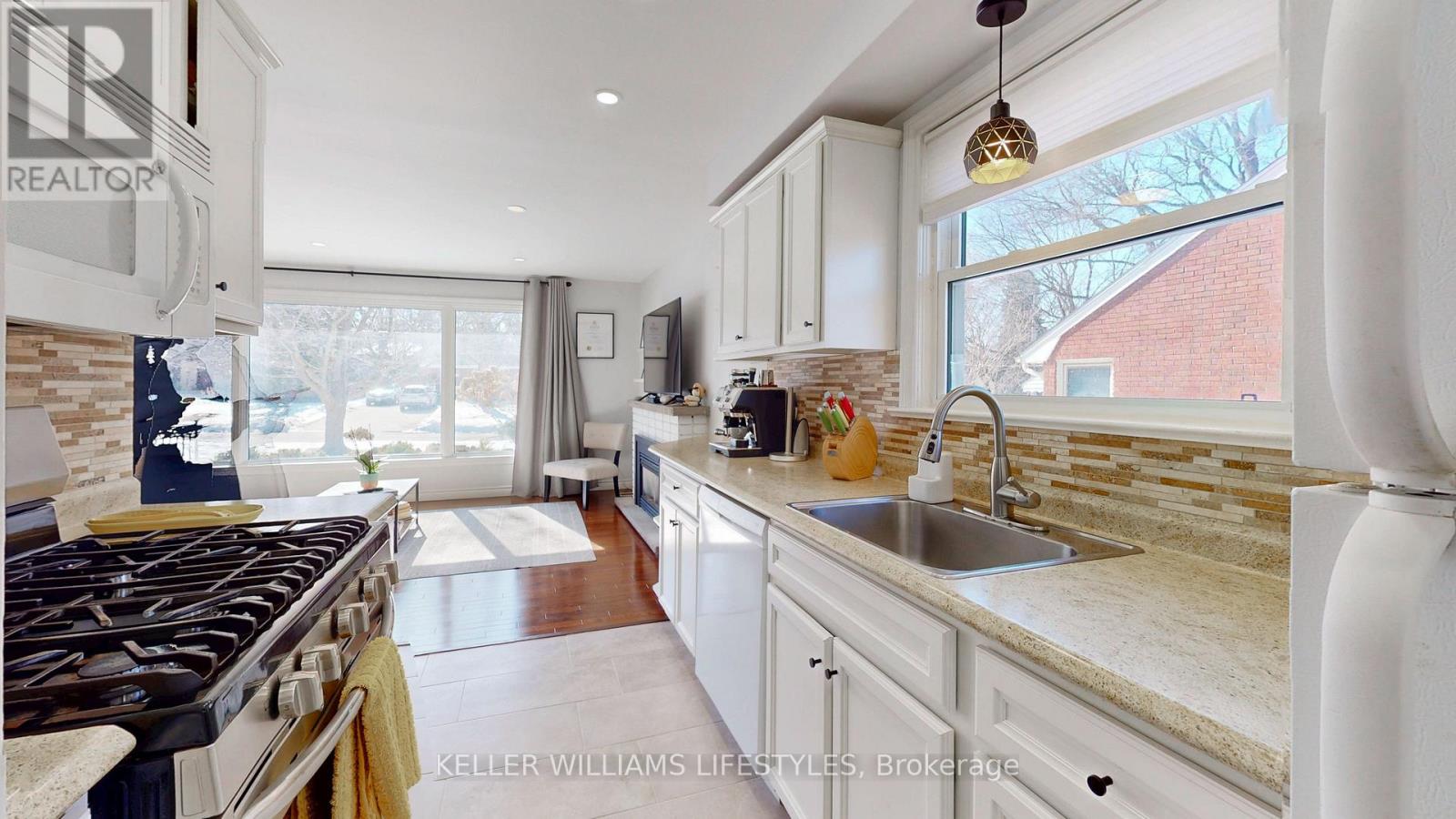 Photo 14 of 50 for 706 Leroy Avenue