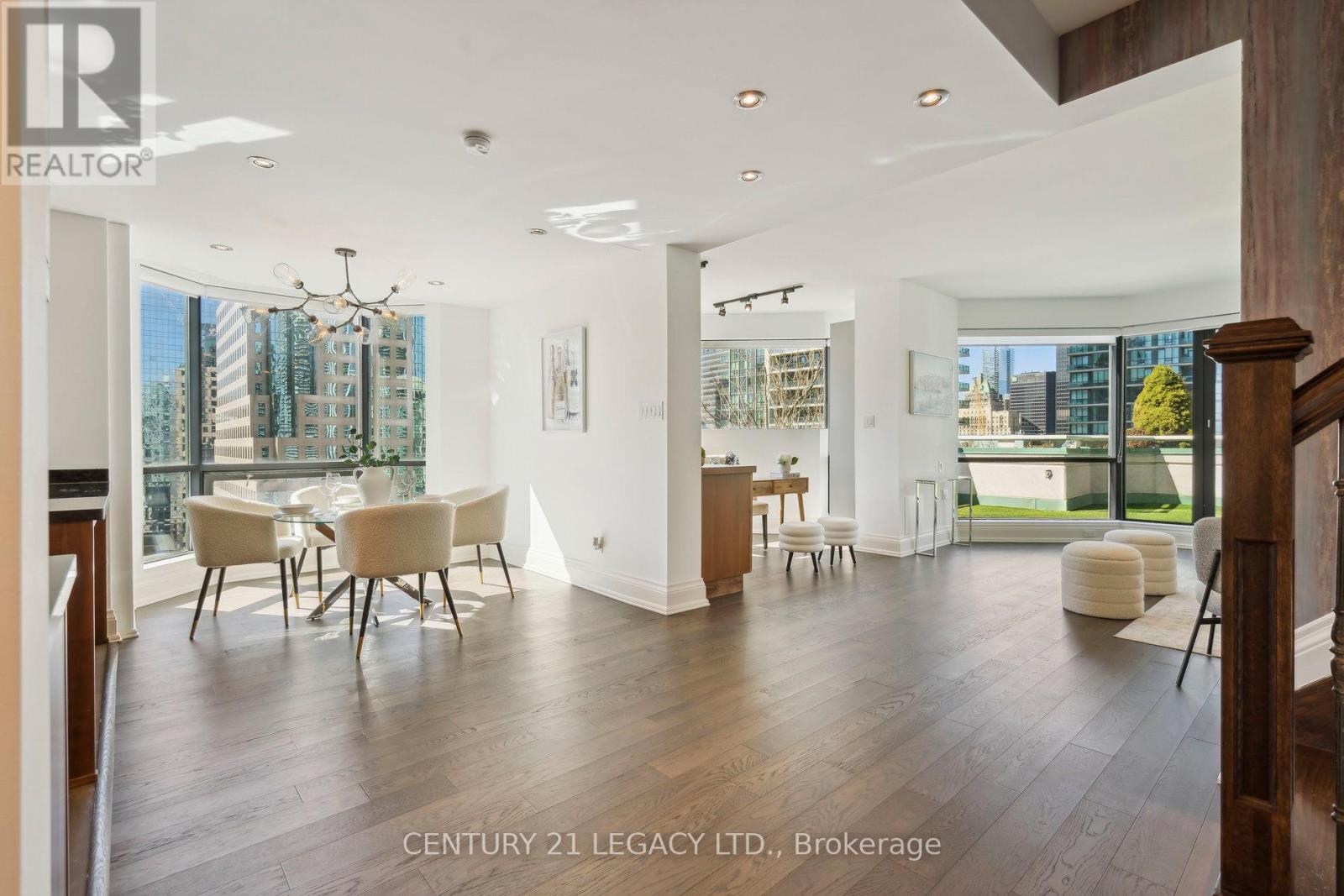 Property at 2309 - 10 QUEENS QUAY W image 2