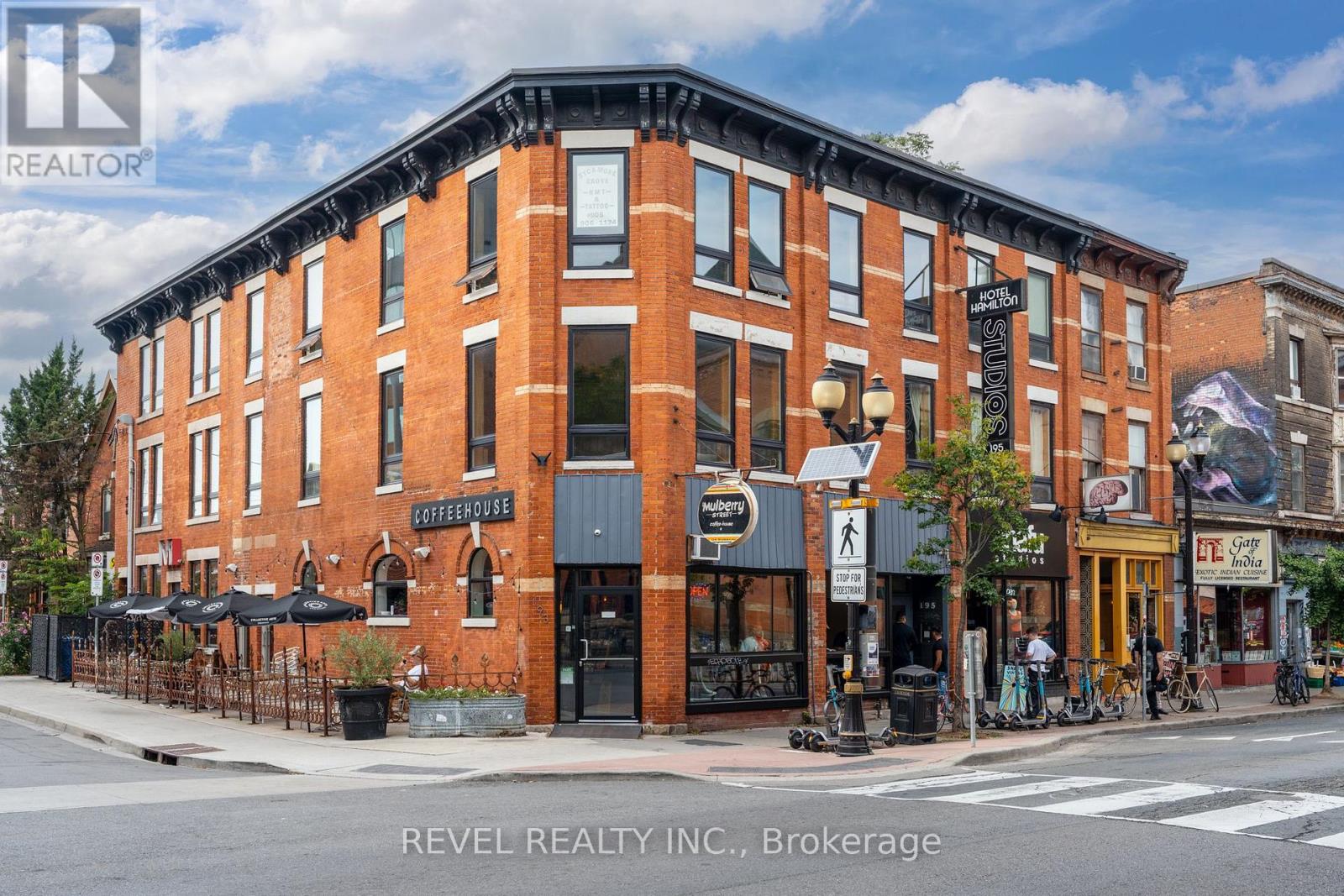 Property at 197 JAMES STREET N image 1
