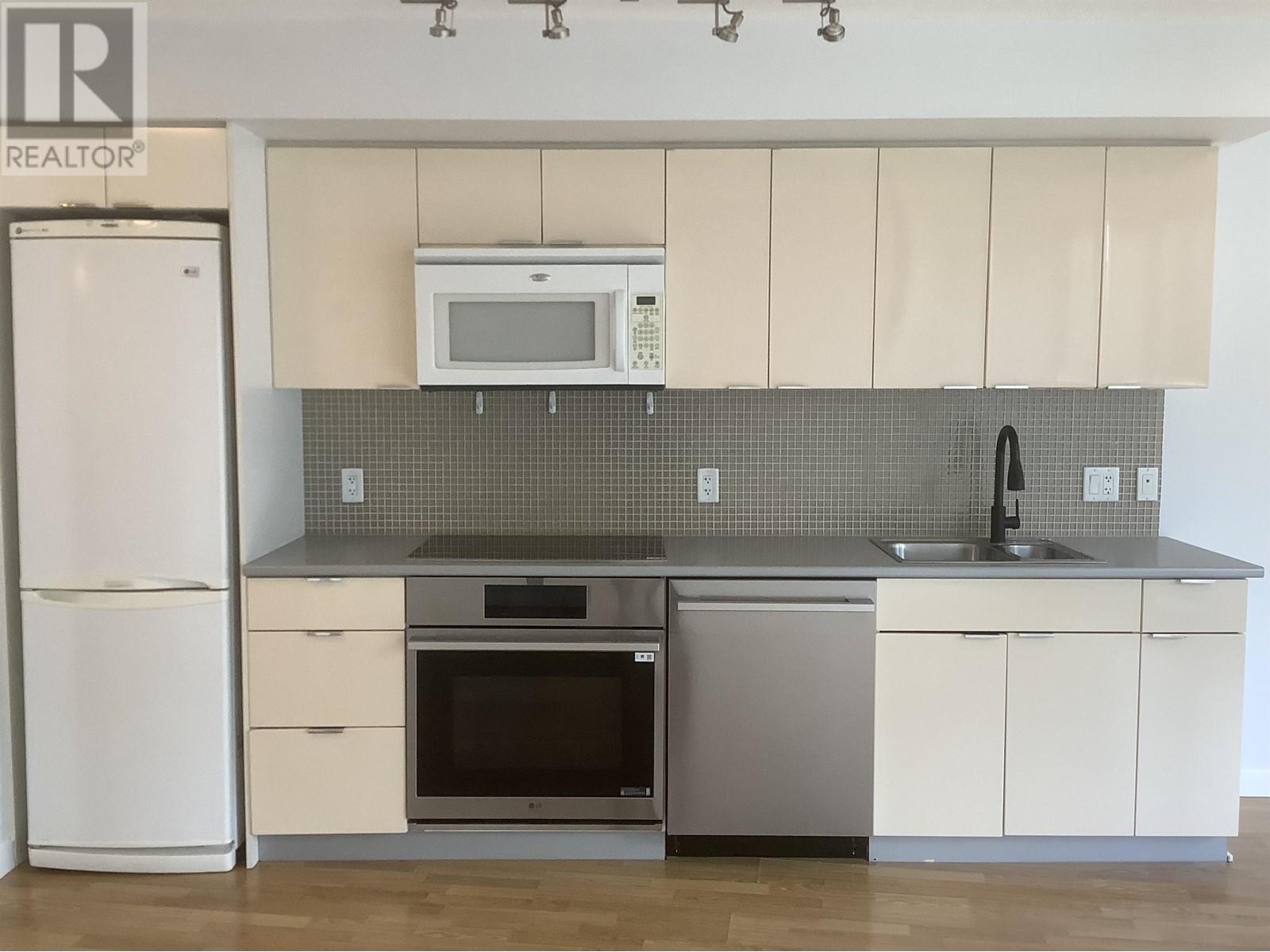 1108 233 Robson Street, Vancouver, British Columbia  V6B 0E8 - Photo 3 - R2978649