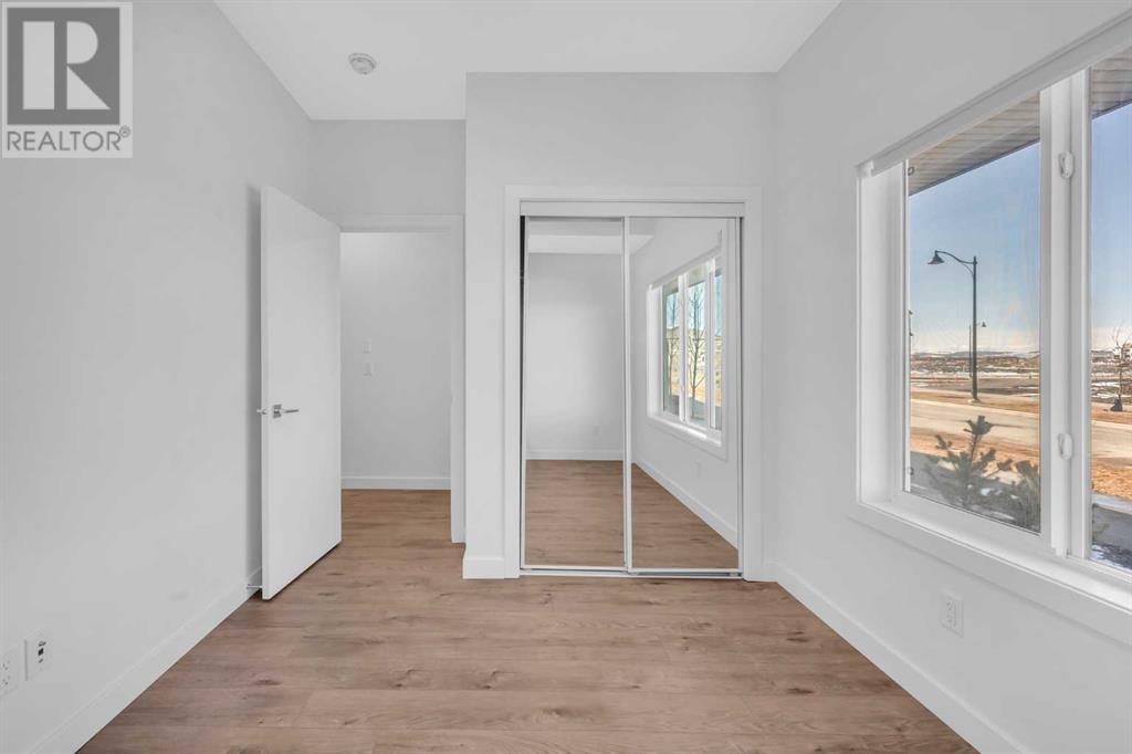 Property at 216 Creekstone Drive SW image 4