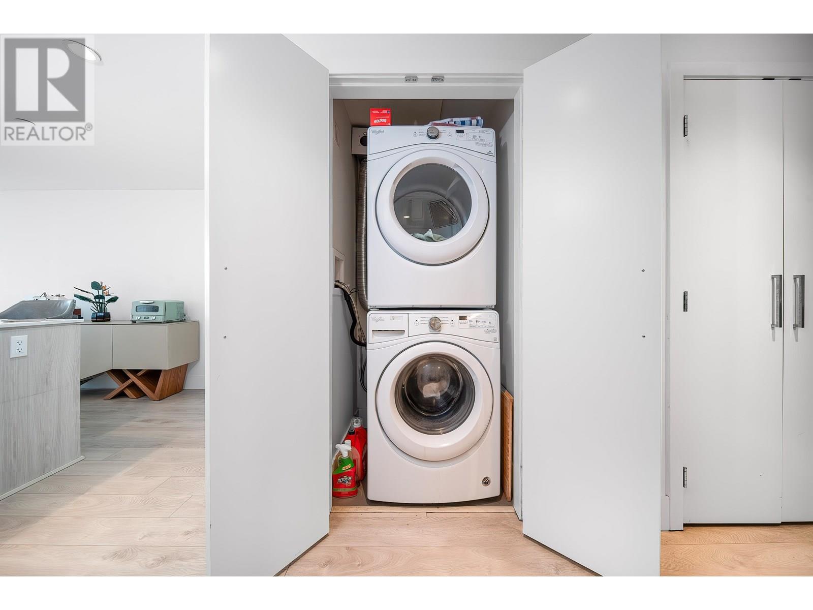 2007 680 Seylynn Cres, Vancouver, British Columbia  V7J 0B5 - Photo 19 - R2975732