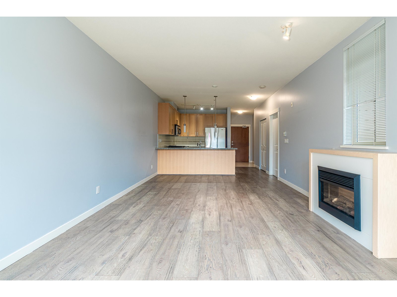 130 15988 26 Avenue, Surrey, British Columbia  V3Z 5K3 - Photo 3 - R2979500