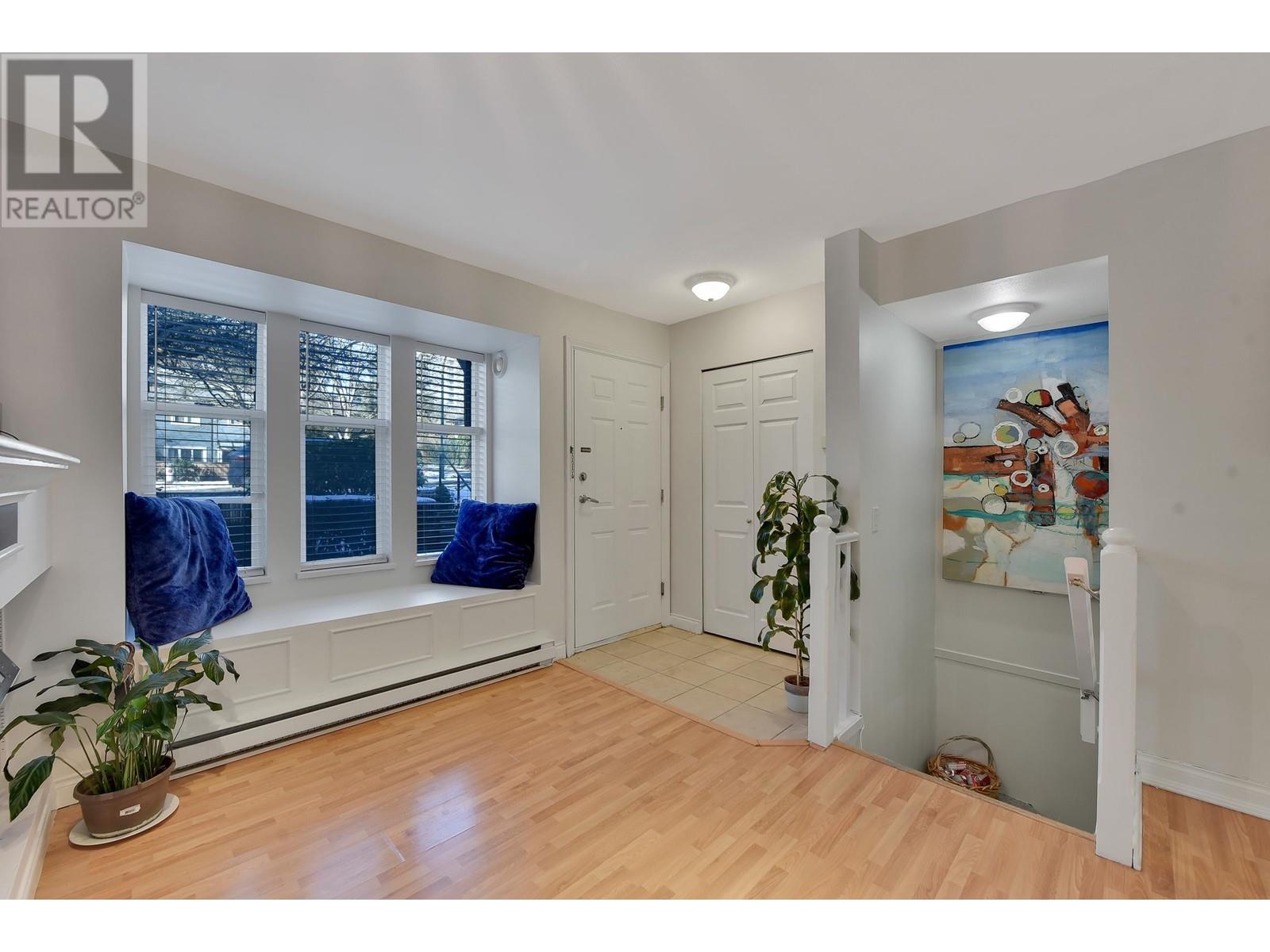 8 7238 18th Avenue, Burnaby, British Columbia  V3N 1H3 - Photo 7 - R2966819