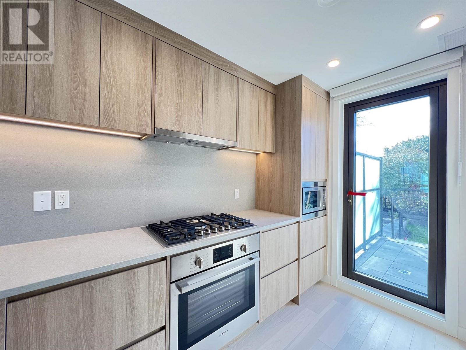 35 6370 Oak Street, Vancouver, British Columbia  V6M 2W4 - Photo 11 - R2979263