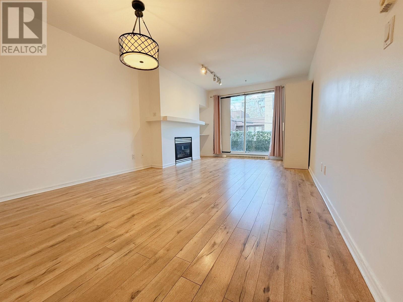 212 3727 W 10th Avenue, Vancouver, British Columbia  V6R 2G5 - Photo 4 - R2979413