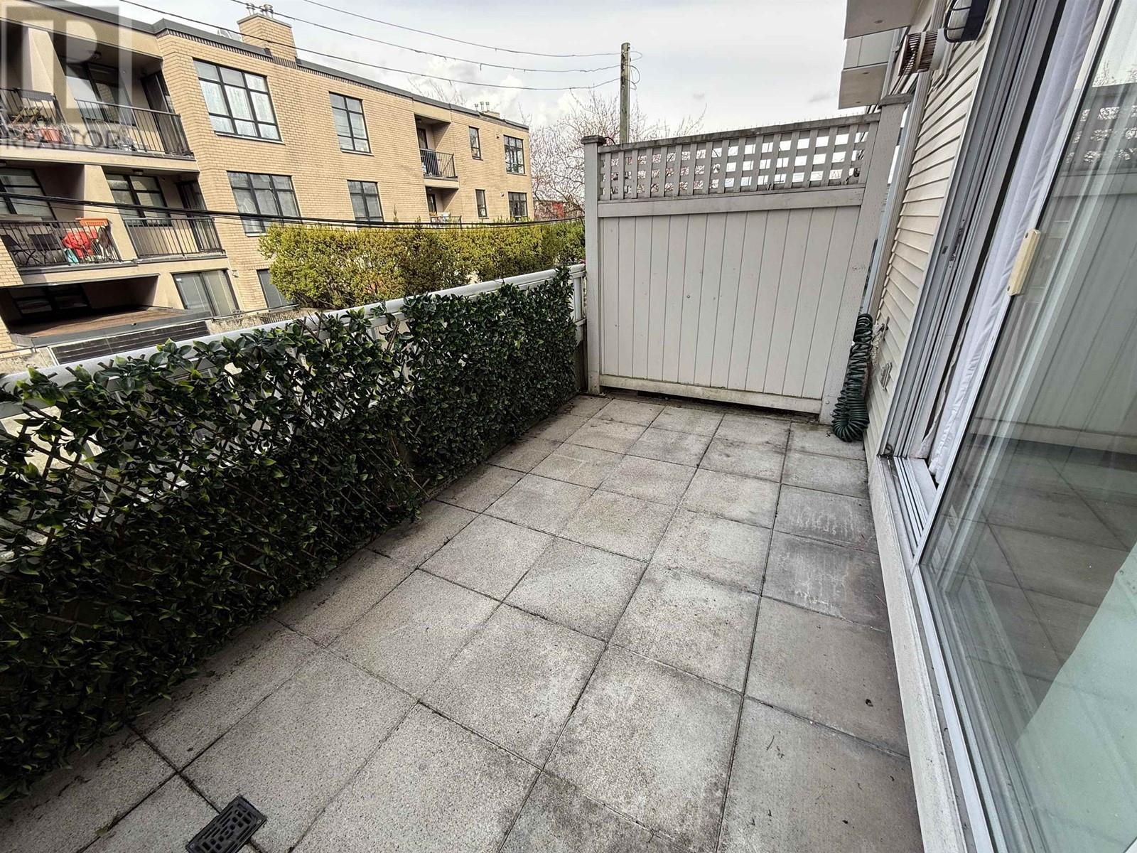 212 3727 W 10th Avenue, Vancouver, British Columbia  V6R 2G5 - Photo 12 - R2979413