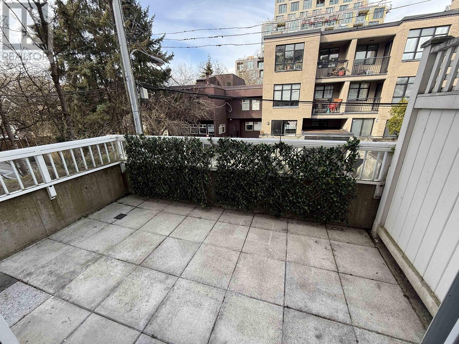 212 3727 W 10th Avenue, Vancouver, British Columbia  V6R 2G5 - Photo 11 - R2979413