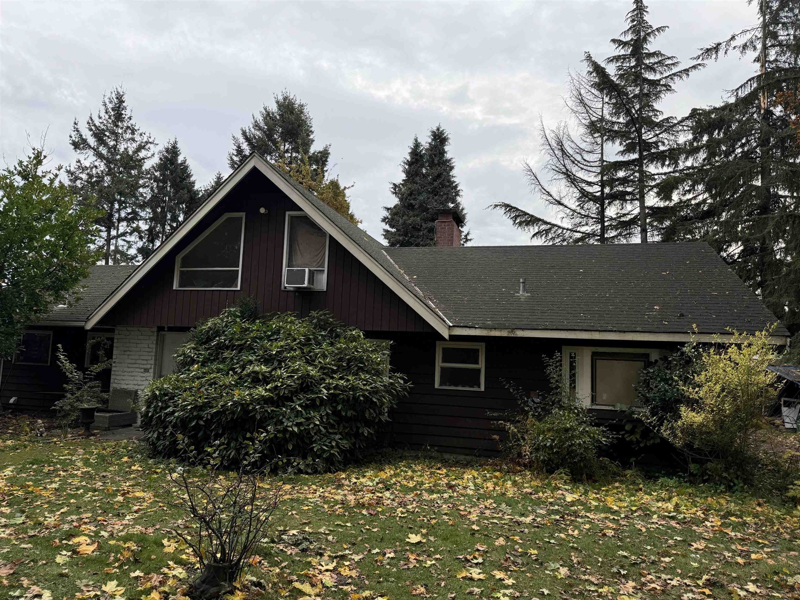 Property at 12866 56 AVENUE image 3