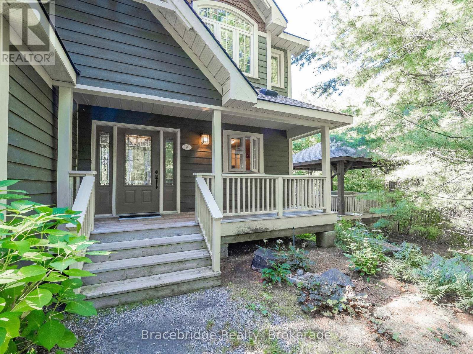 Sandfield 8 W4 - 3876 Muskoka Rd Hwy 118 W, Muskoka Lakes, Ontario  P0B 1J0 - Photo 2 - X12027702