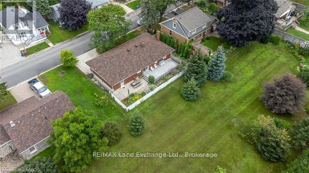 262 Gordon Street, Kincardine, Ontario  N2Z 2H5 - Photo 13 - X12027708