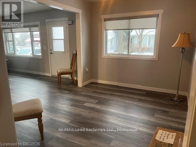 262 Gordon Street, Kincardine, Ontario  N2Z 2H5 - Photo 6 - X12027708