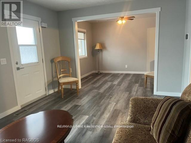 262 Gordon Street, Kincardine, Ontario  N2Z 2H5 - Photo 7 - X12027708