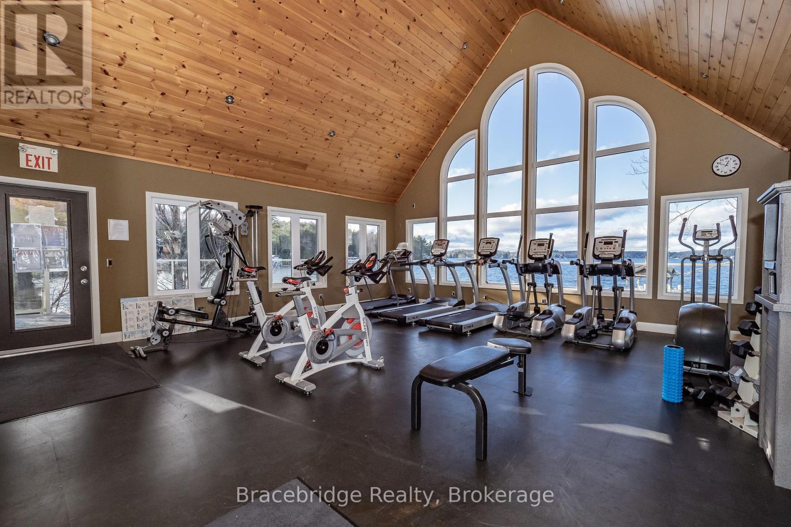 3876 Muskoka Road 118 Road W, Muskoka Lakes, Ontario  P0B 1J0 - Photo 26 - X12027714
