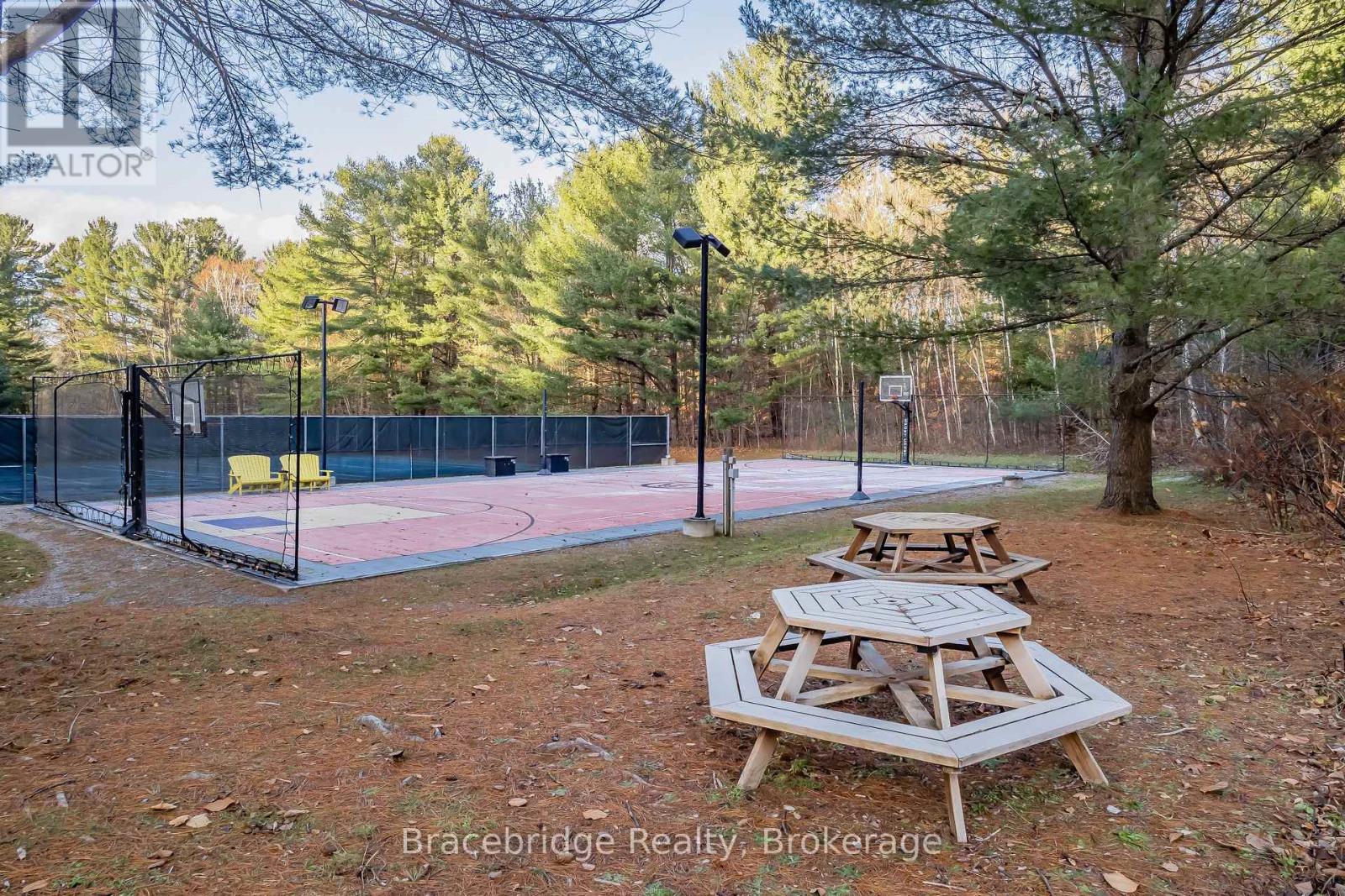 3876 Muskoka Road 118 Road W, Muskoka Lakes, Ontario  P0B 1J0 - Photo 28 - X12027714
