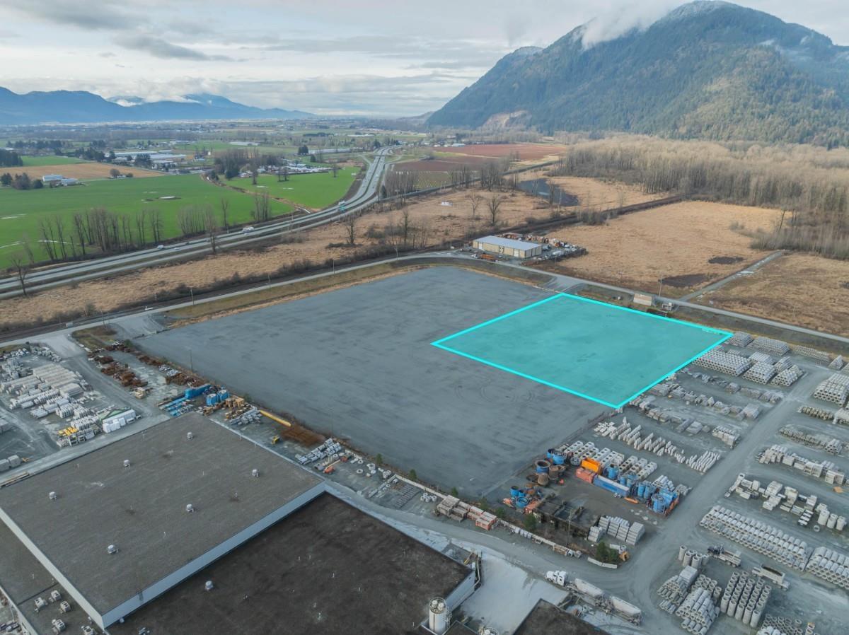 7652 Cannor Road, West Chilliwack, Chilliwack, British Columbia  V2R 5K1 - Photo 6 - C8067574