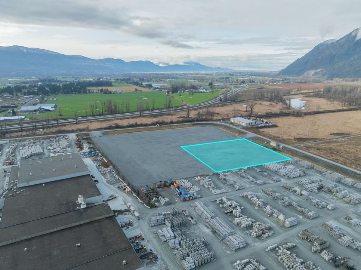7652 Cannor Road, West Chilliwack, Chilliwack, British Columbia  V2R 5K1 - Photo 8 - C8067574
