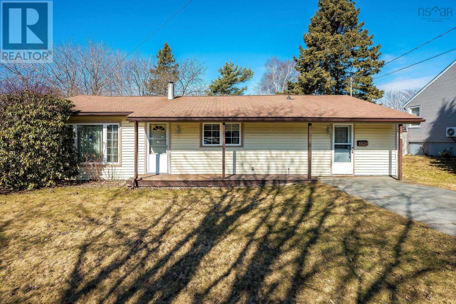 28 Charlottetown Way, dartmouth, Nova Scotia