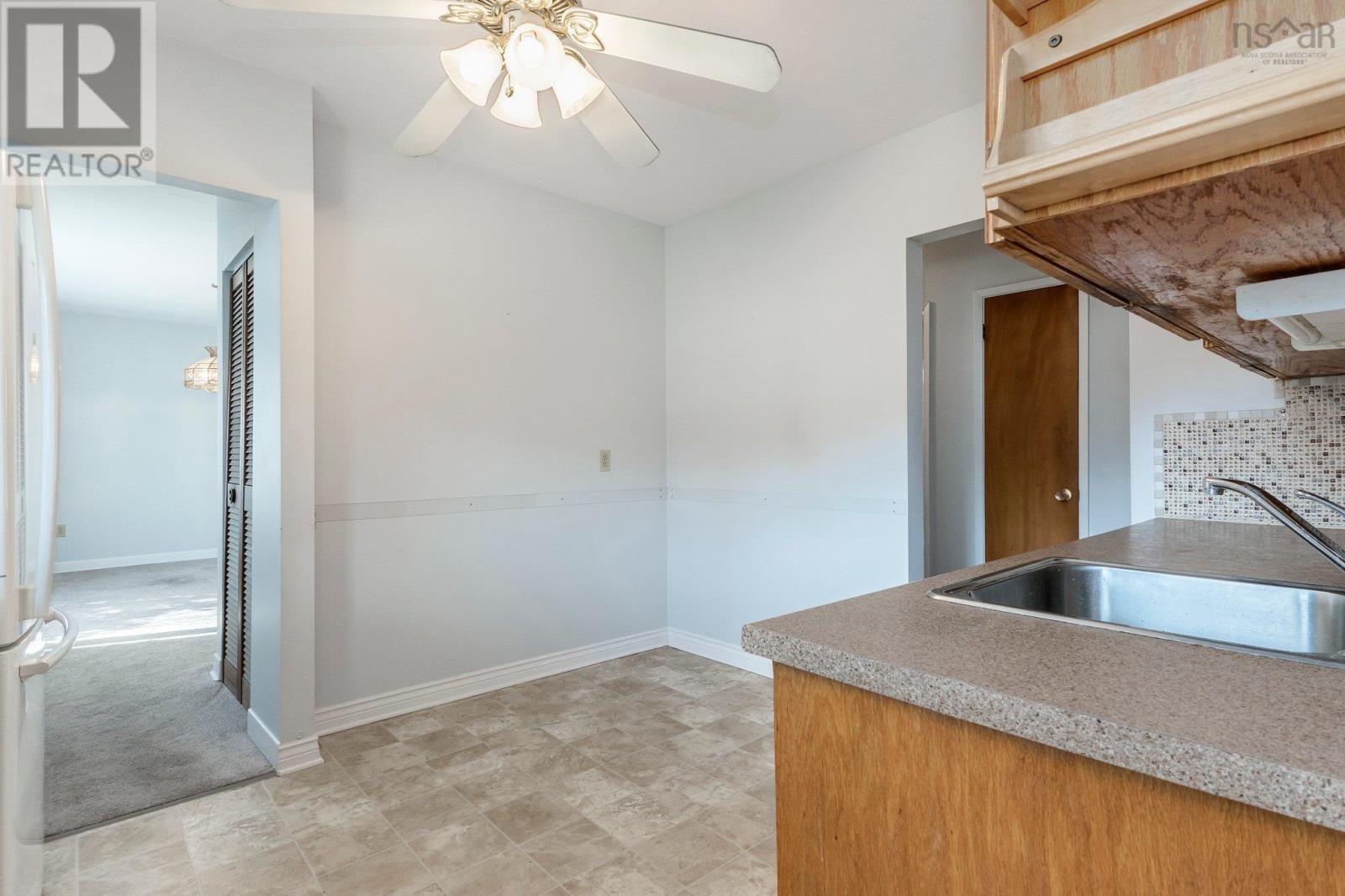 28 Charlottetown Way, Dartmouth, Nova Scotia  B2V 2A7 - Photo 13 - 202505228