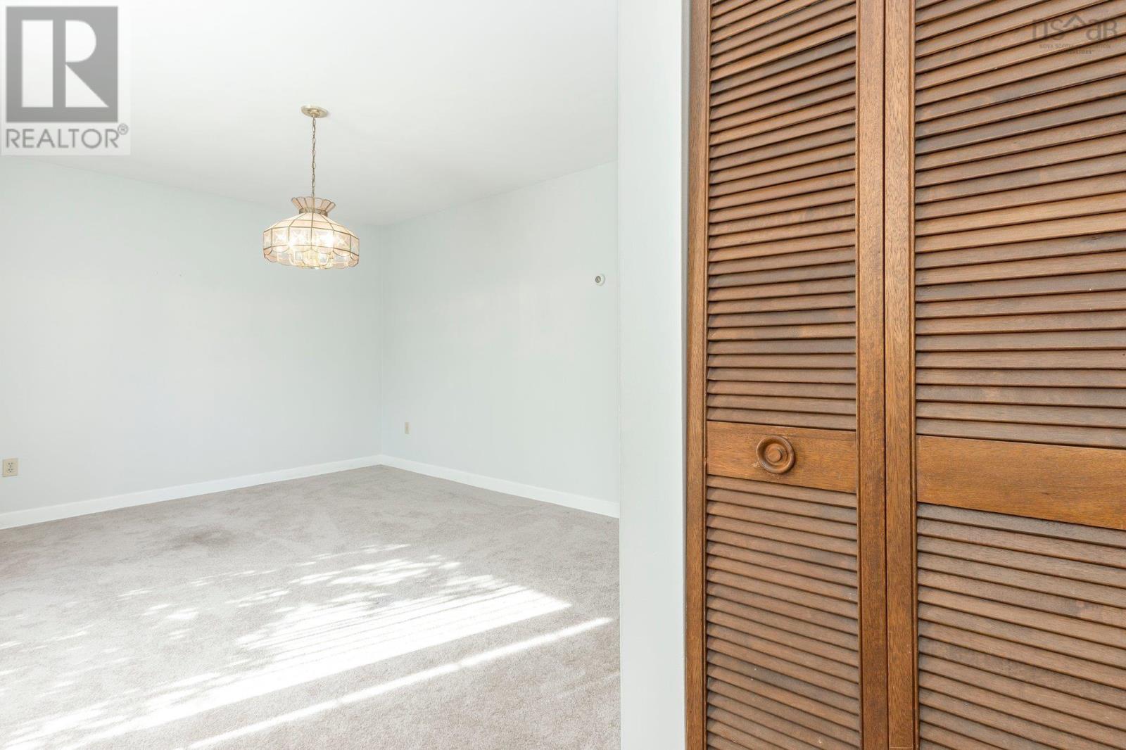 28 Charlottetown Way, Dartmouth, Nova Scotia  B2V 2A7 - Photo 2 - 202505228