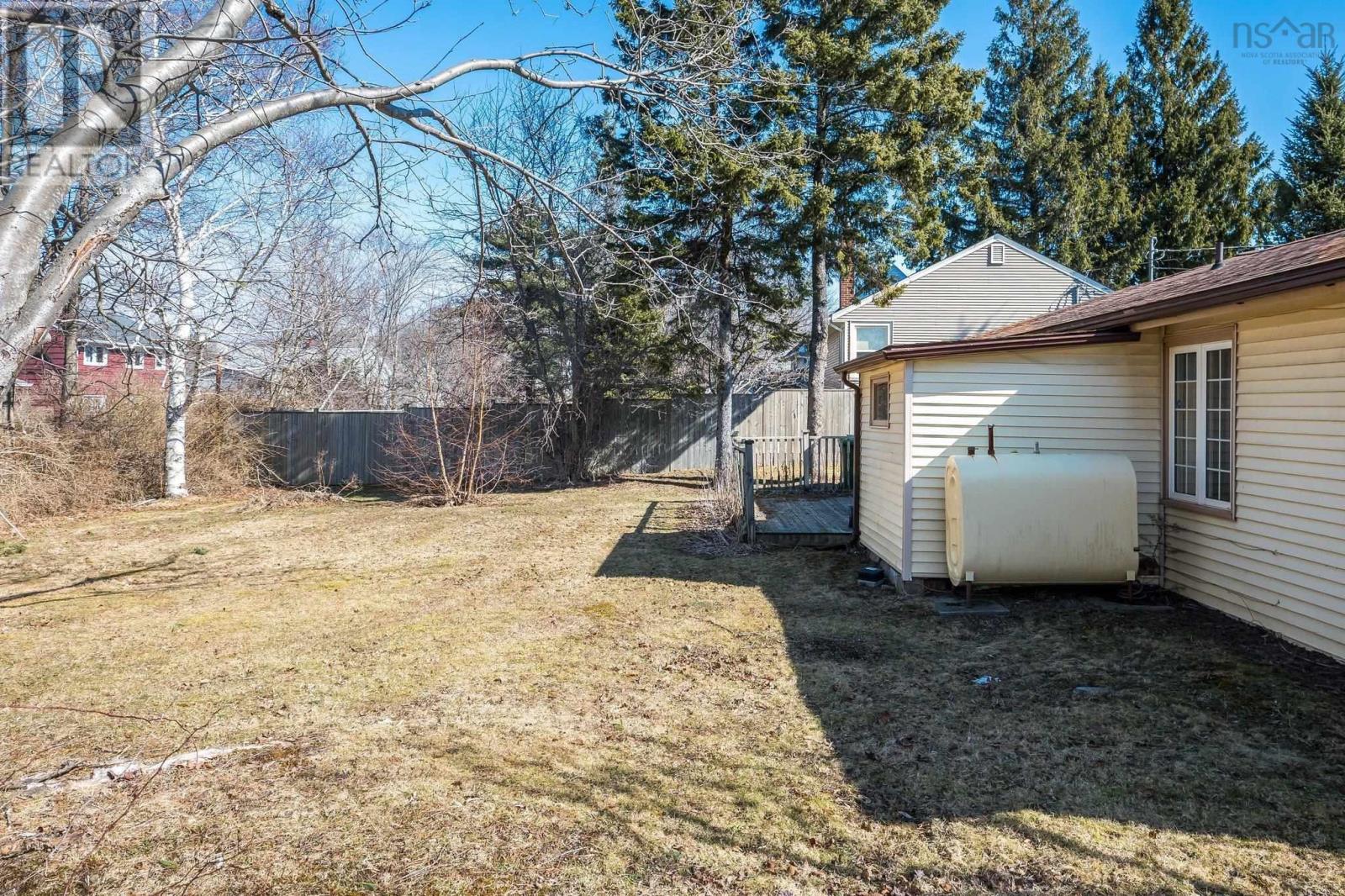 28 Charlottetown Way, Dartmouth, Nova Scotia  B2V 2A7 - Photo 36 - 202505228