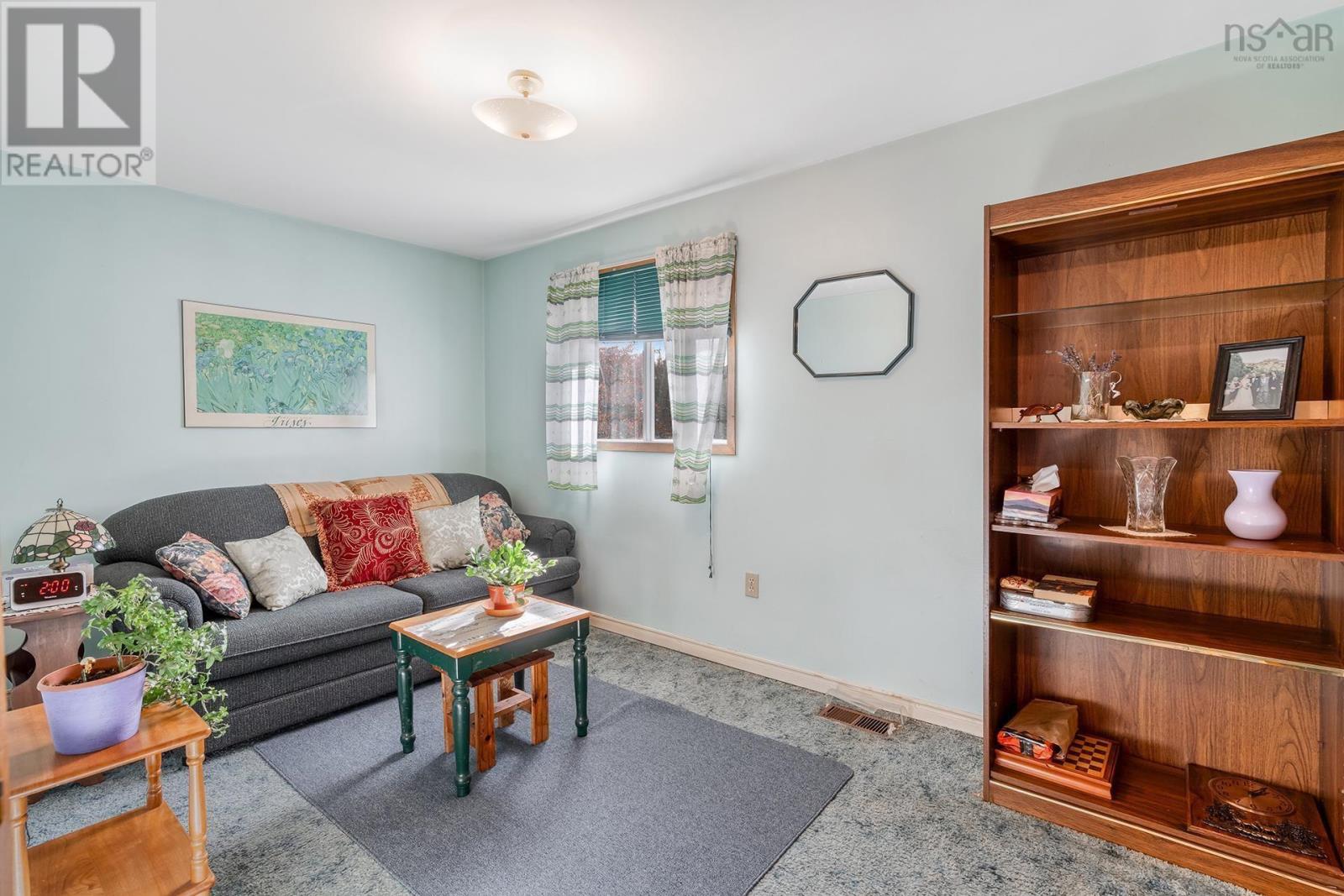 621 Rocky Lake Drive, Bedford, Nova Scotia  B4A 2T4 - Photo 22 - 202505230