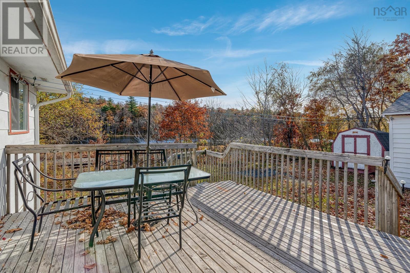 621 Rocky Lake Drive, Bedford, Nova Scotia  B4A 2T4 - Photo 29 - 202505230