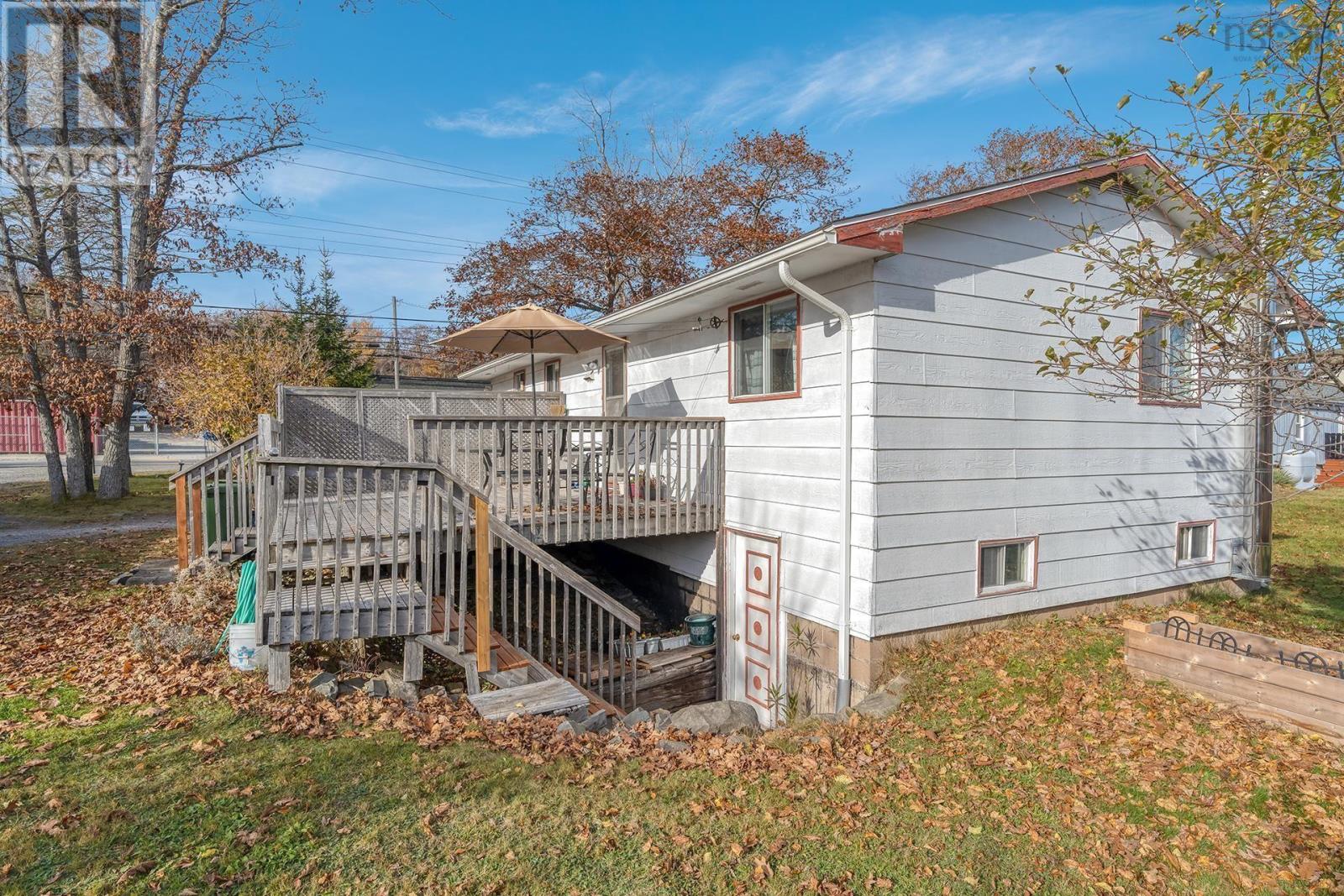 621 Rocky Lake Drive, Bedford, Nova Scotia  B4A 2T4 - Photo 41 - 202505230