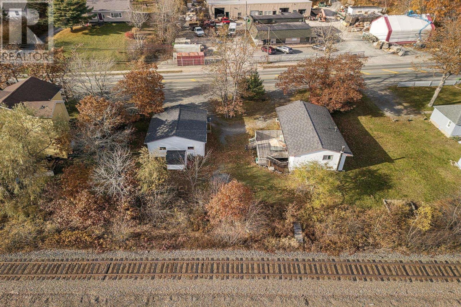 621 Rocky Lake Drive, Bedford, Nova Scotia  B4A 2T4 - Photo 47 - 202505230