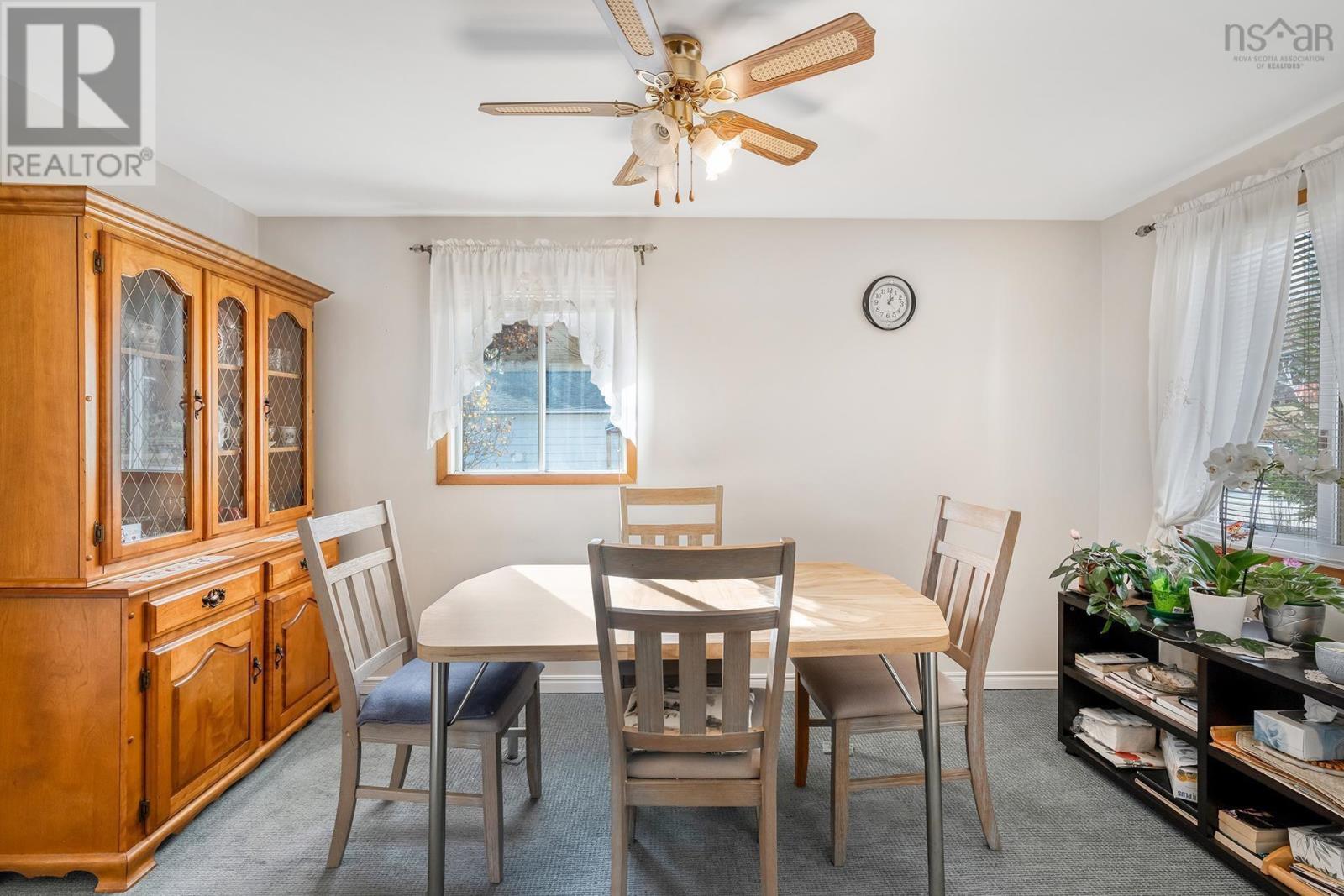 621 Rocky Lake Drive, Bedford, Nova Scotia  B4A 2T4 - Photo 9 - 202505230