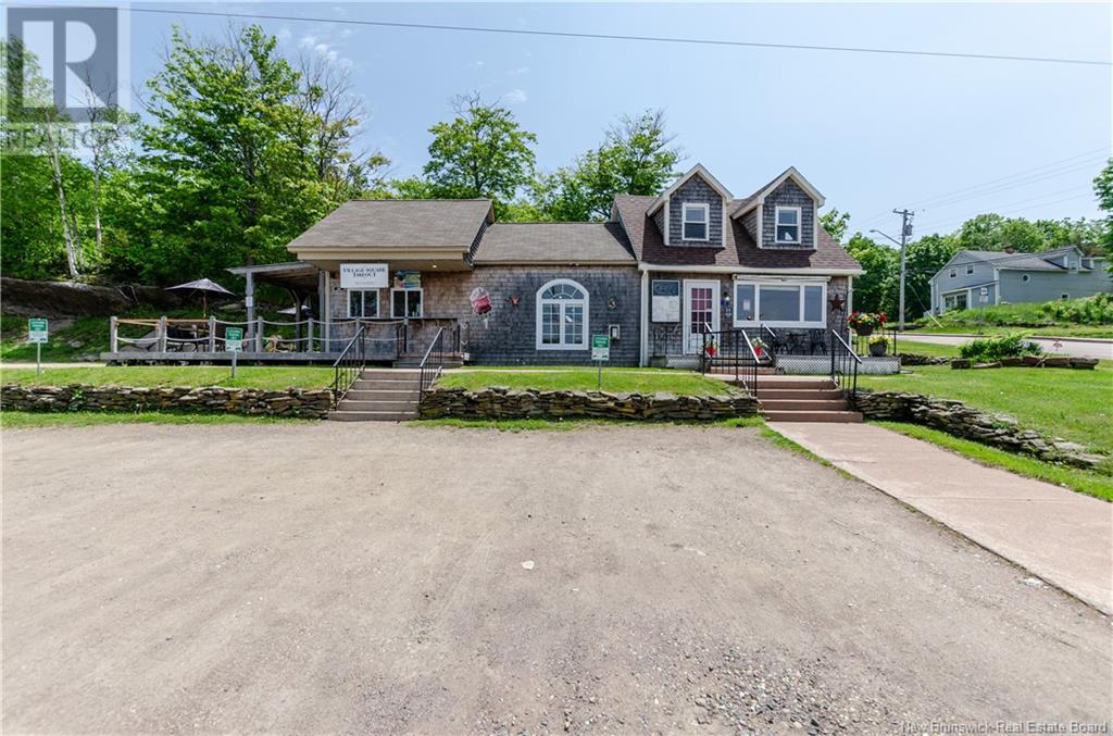 1 Woodlawn Road, Dorchester, New Brunswick  E4K 3A6 - Photo 3 - NB114369