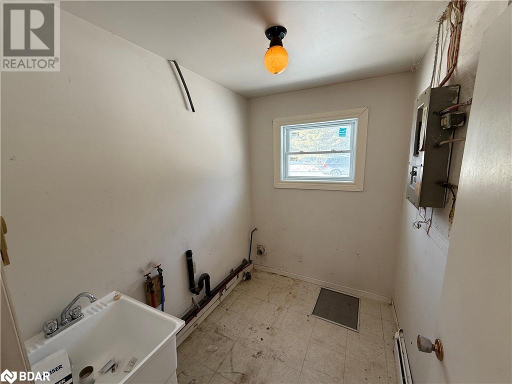 4177 William Street, Brinston, Ontario  K0E 1C0 - Photo 10 - 40708001
