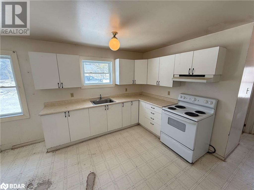 4177 William Street, Brinston, Ontario  K0E 1C0 - Photo 5 - 40708001