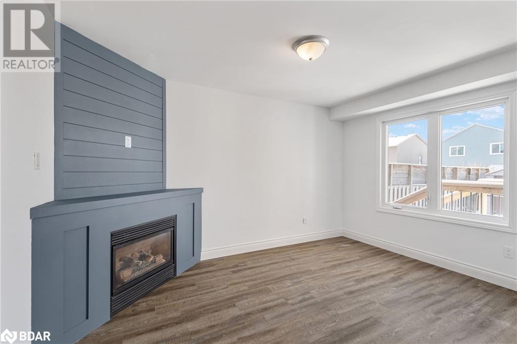 89 Hadden Crescent, Barrie, Ontario  L4M 6G7 - Photo 8 - 40706885