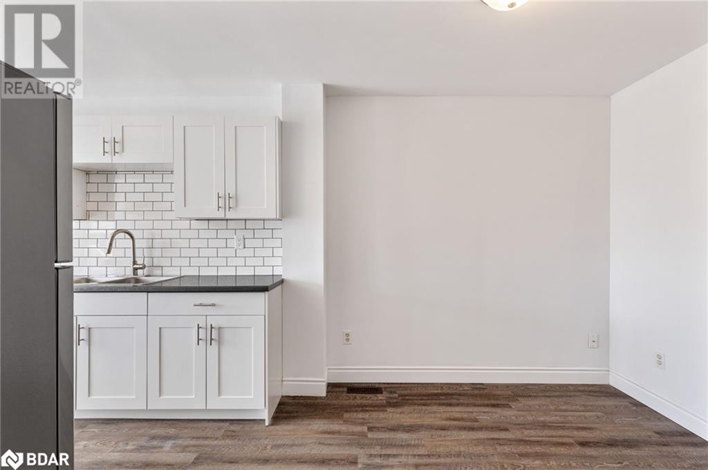 89 Hadden Crescent, Barrie, Ontario  L4M 6G7 - Photo 6 - 40706885