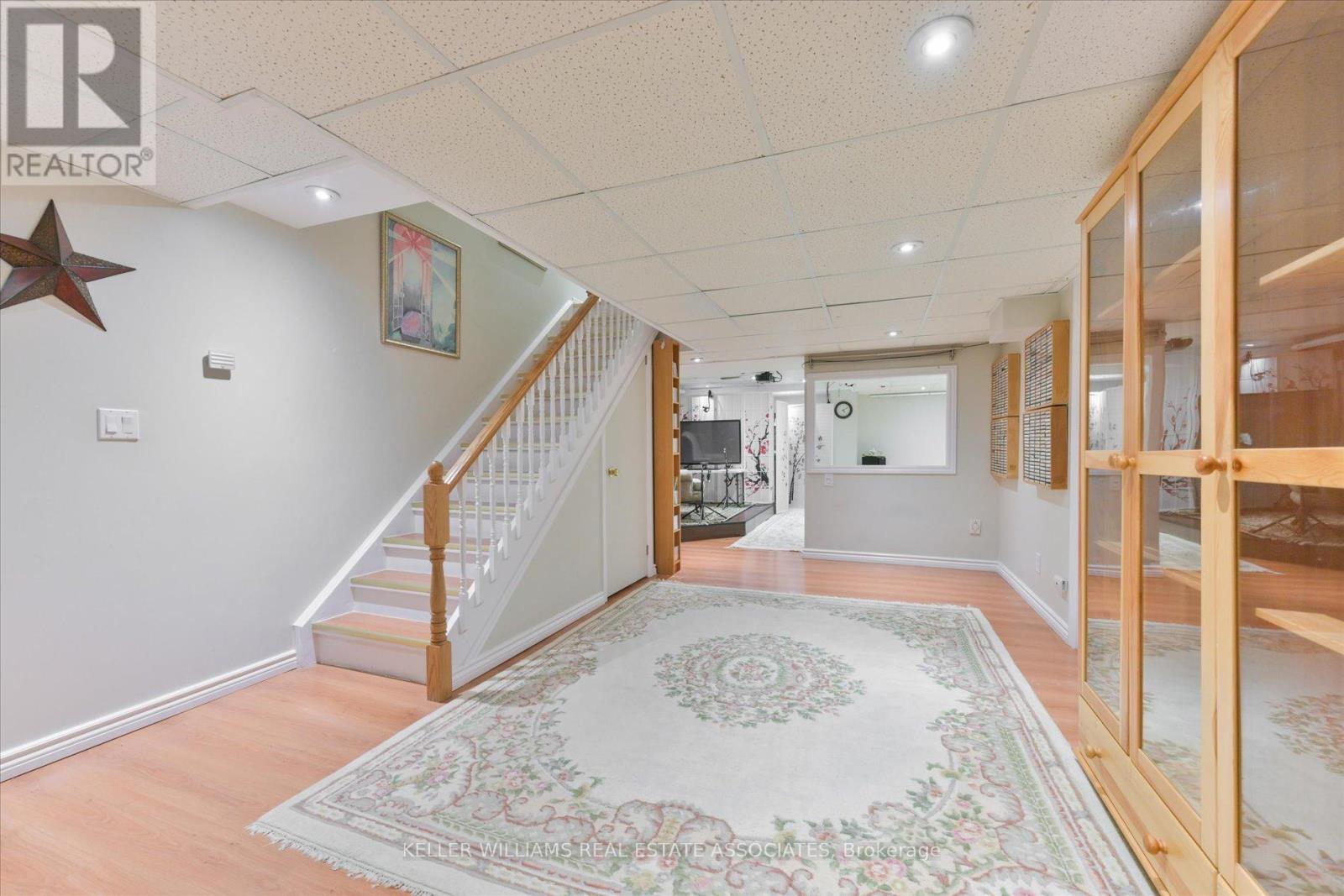 33 Hartford Trail, Brampton, Ontario  L6W 4K2 - Photo 29 - W12027712