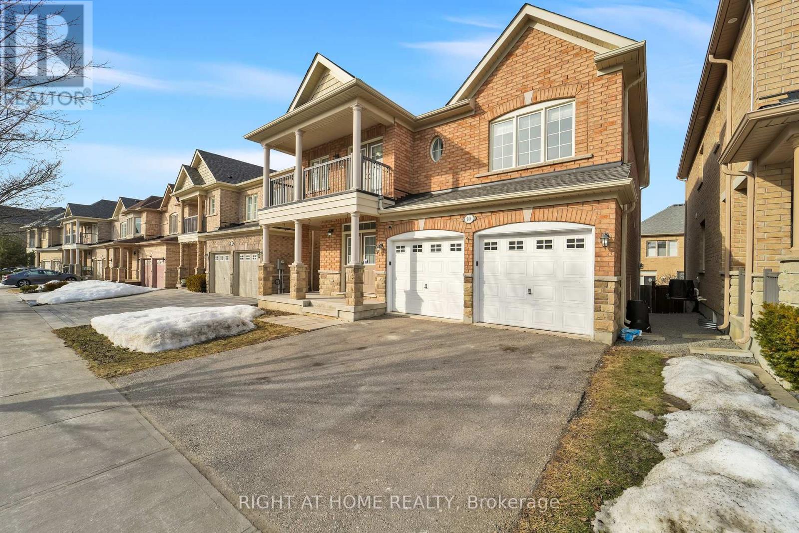 Property at 10 SEDORE STREET image 2
