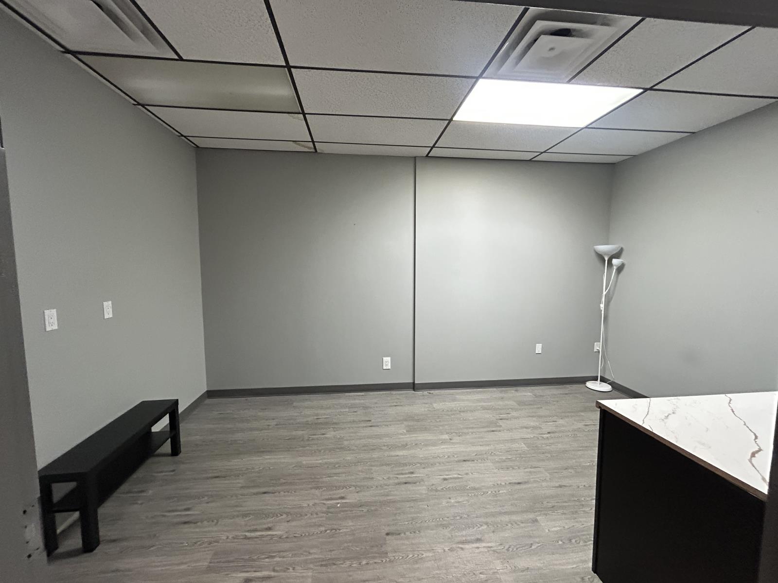 2989 Pembina Hwy, Winnipeg, Manitoba  R3T 2H5 - Photo 11 - 67d9d631ed27fc70a29e593d