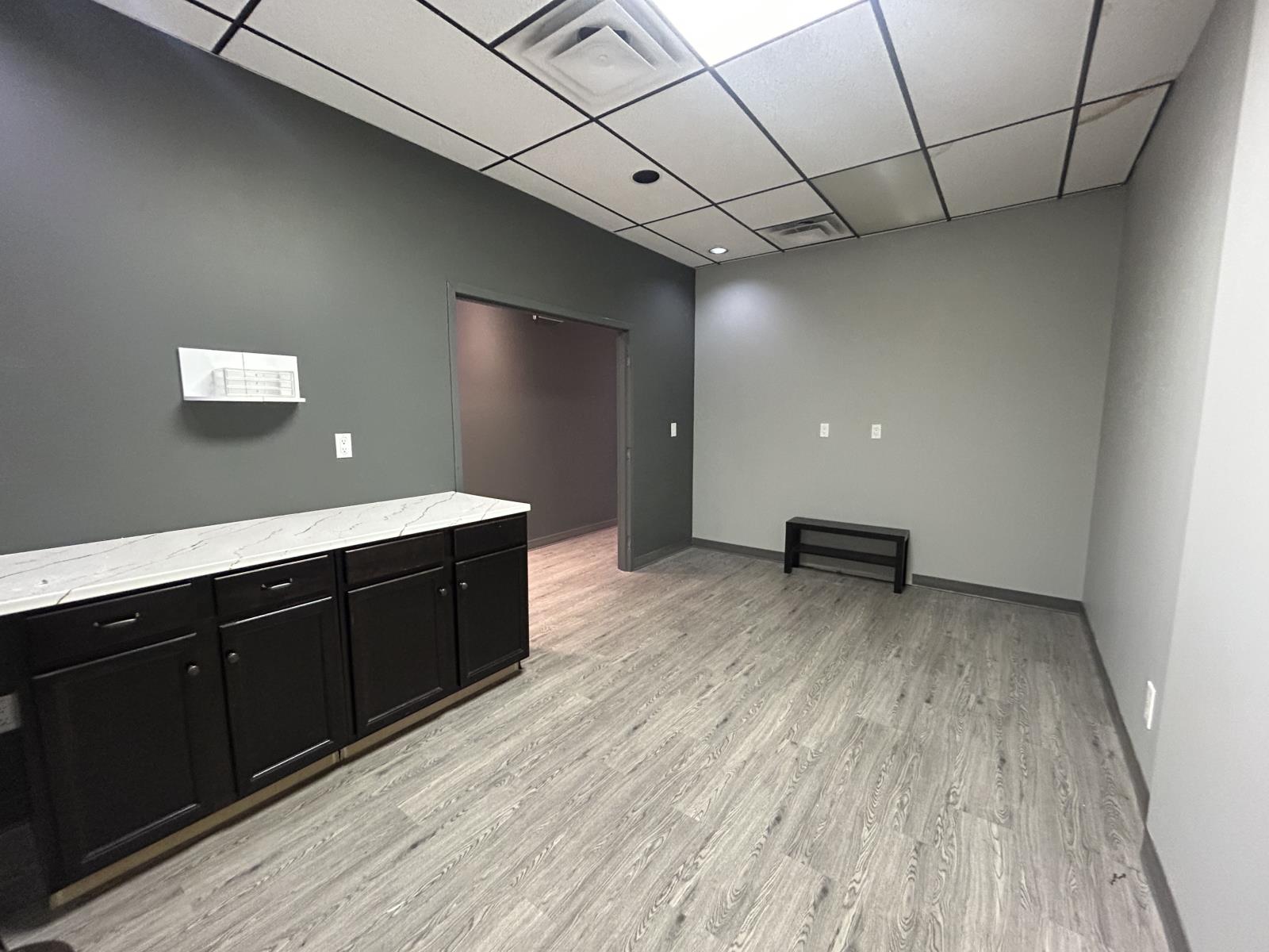 2989 Pembina Hwy, Winnipeg, Manitoba  R3T 2H5 - Photo 12 - 67d9d631ed27fc70a29e593d