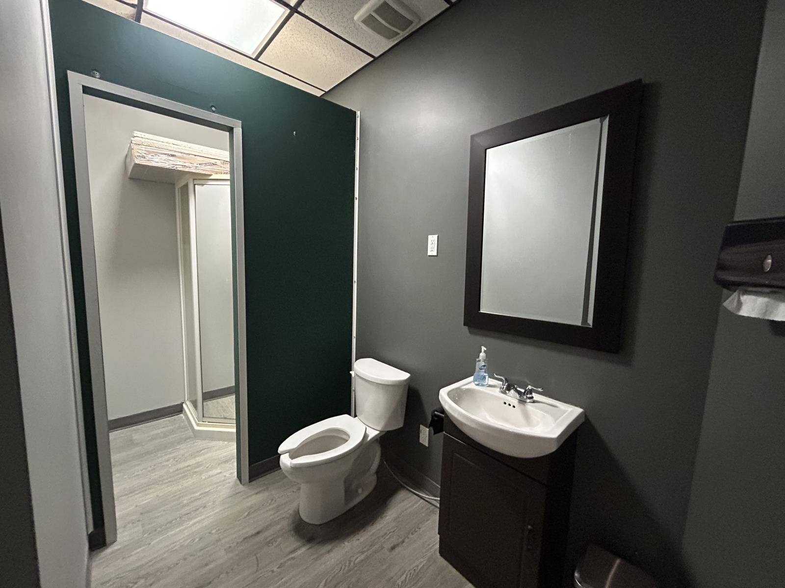 2989 Pembina Hwy, Winnipeg, Manitoba  R3T 2H5 - Photo 16 - 67d9d631ed27fc70a29e593d