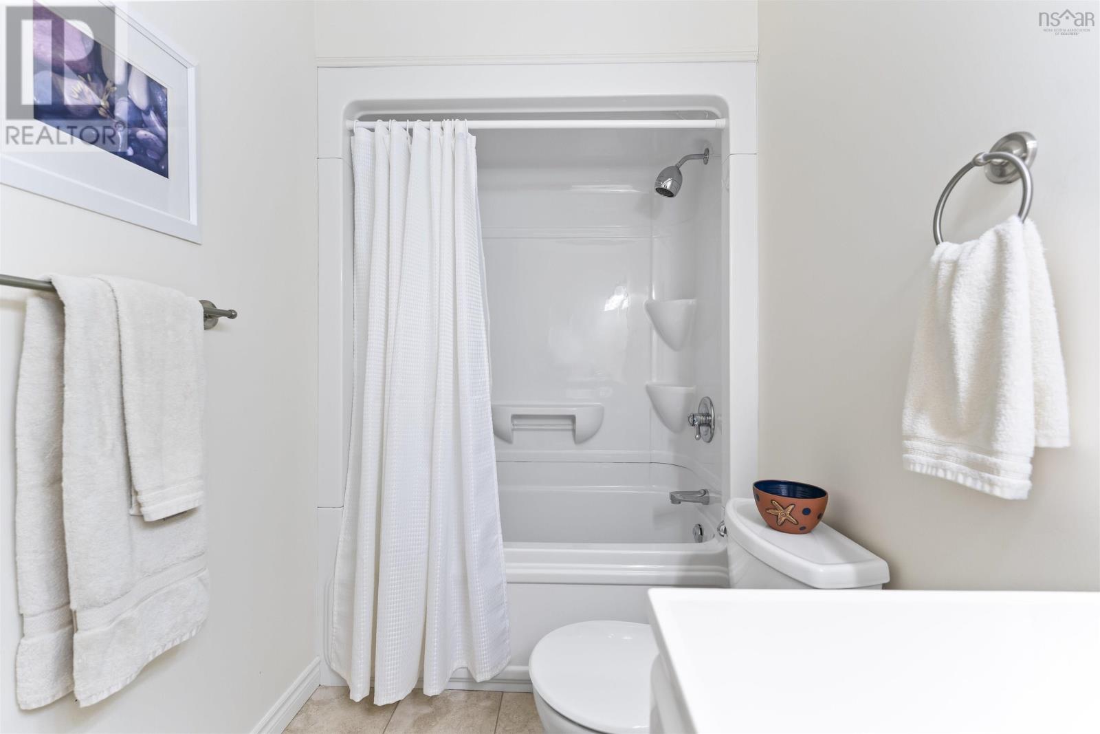 267 Douglas Crescent, Halifax, Nova Scotia  B3M 3B6 - Photo 19 - 202505235