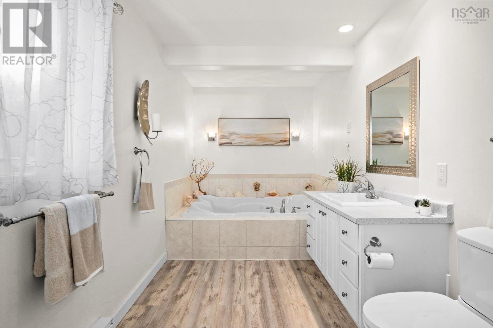 110 Whisper Ridge, Porters Lake, Nova Scotia  B3E 1J6 - Photo 16 - 202504737