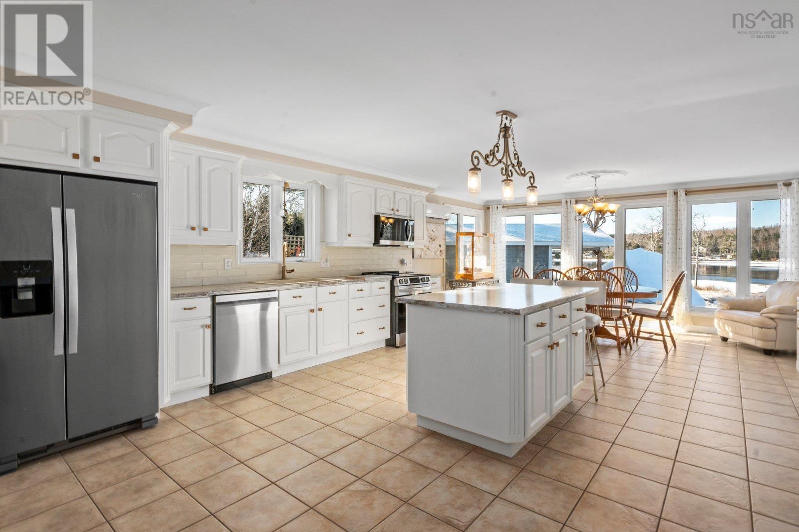 110 Whisper Ridge, Porters Lake, Nova Scotia  B3E 1J6 - Photo 4 - 202504737