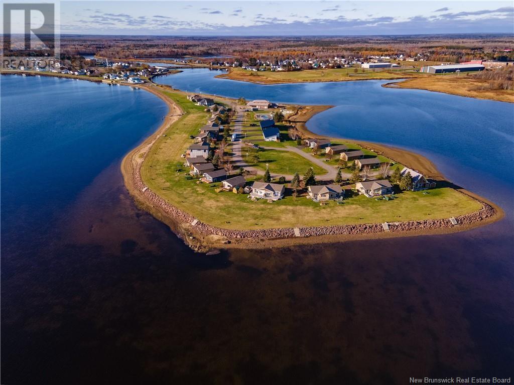 120 York Street, Richibucto, New Brunswick  E4W 4K1 - Photo 2 - NB114242
