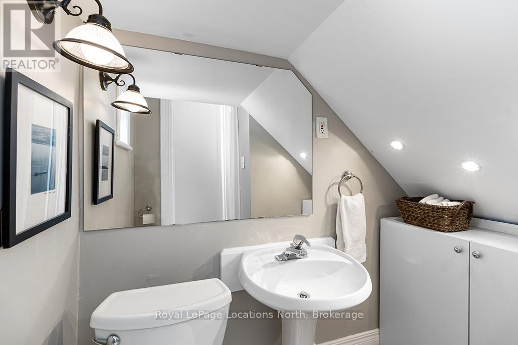 72 Colborne Street, Goderich, Ontario  N7A 2V9 - Photo 18 - X12027860